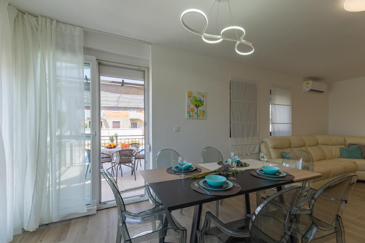 Villa Family And Friends Private Heated Pool With Jacuzzi Ζαντάρ Εξωτερικό φωτογραφία