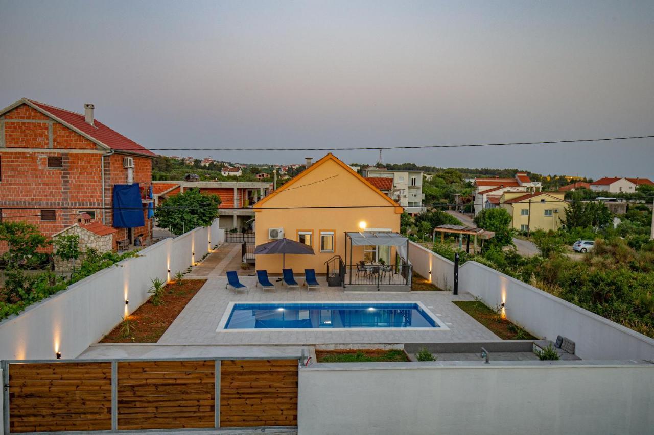 Villa Family And Friends Private Heated Pool With Jacuzzi Ζαντάρ Εξωτερικό φωτογραφία