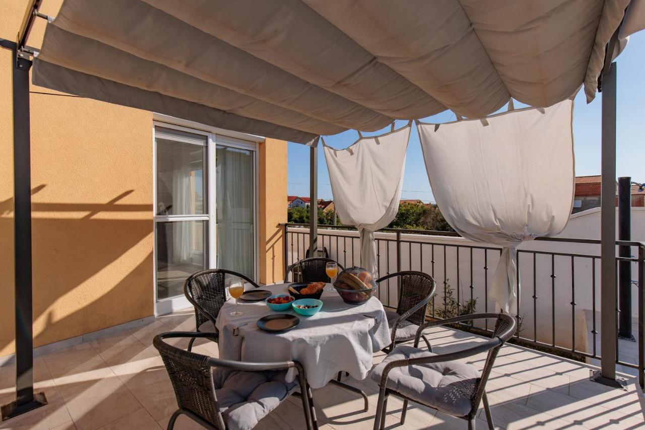 Villa Family And Friends Private Heated Pool With Jacuzzi Ζαντάρ Εξωτερικό φωτογραφία